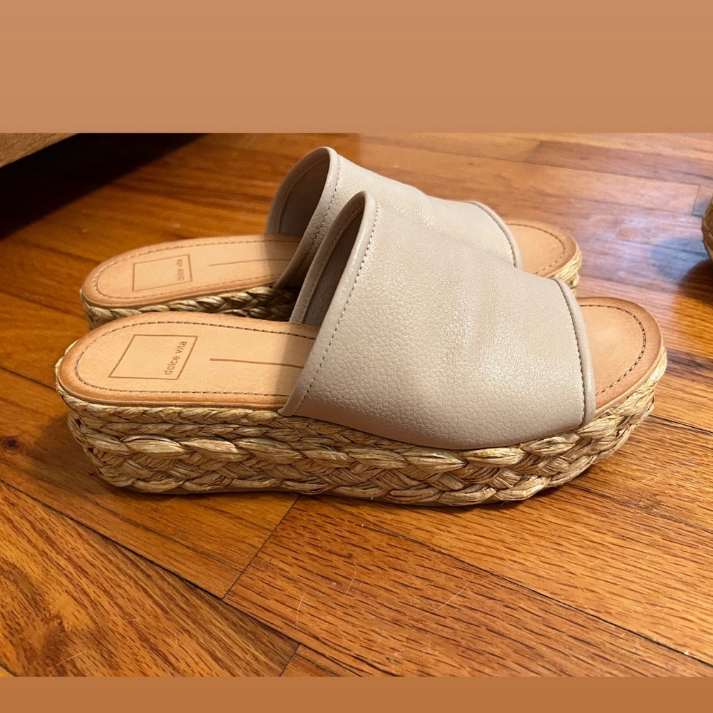 Dolce Vita platform sandal, sand leather, 8.5